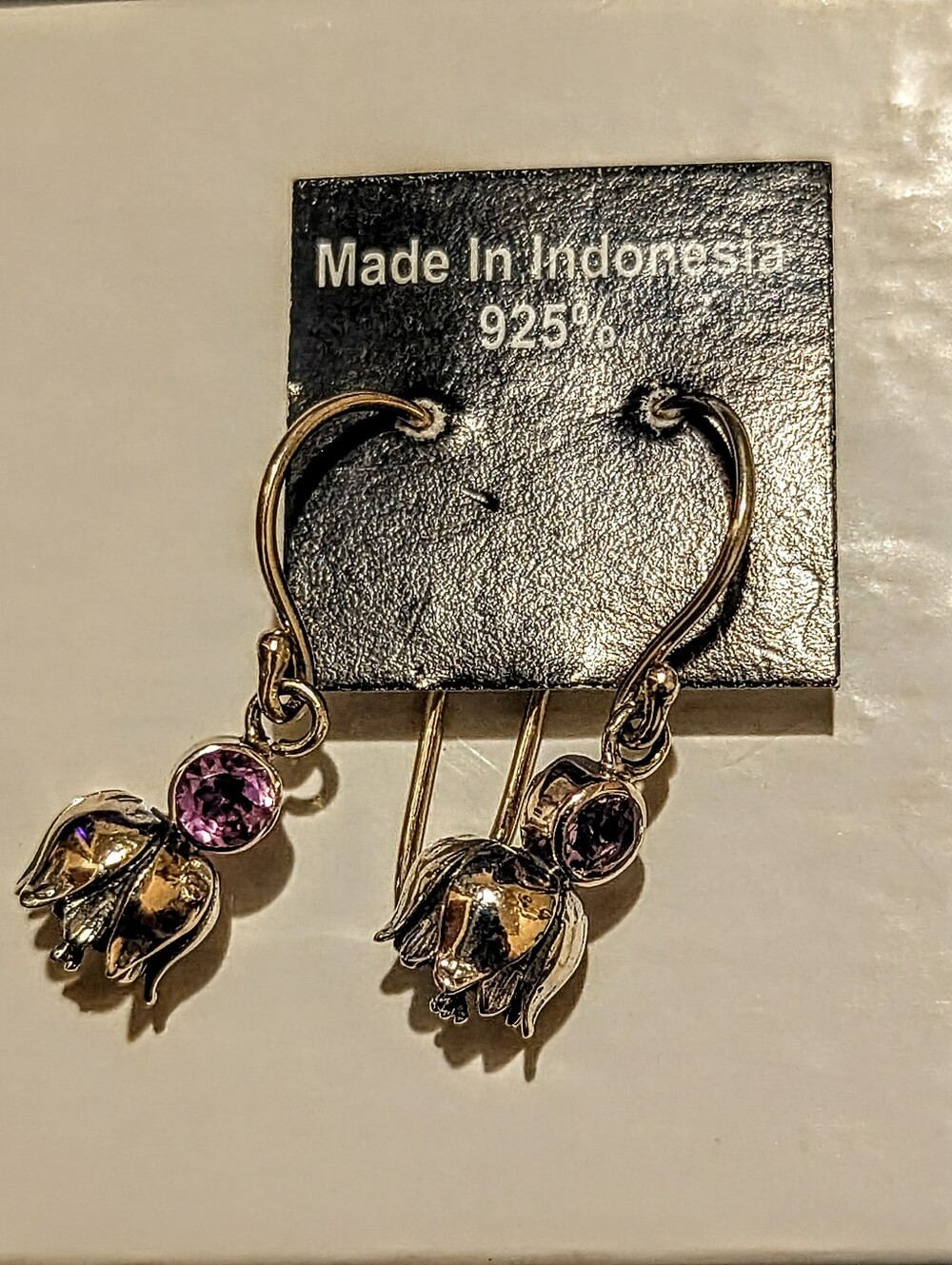 Sterling Silver Bali made Flower And Amethyst  Dangle Earrings - Picture 8 of 8